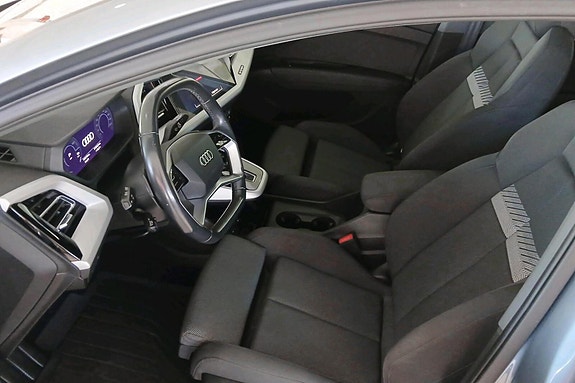 Audi Q4 e-tron 5 of 10