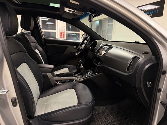 Kia Sportage 30 of 30