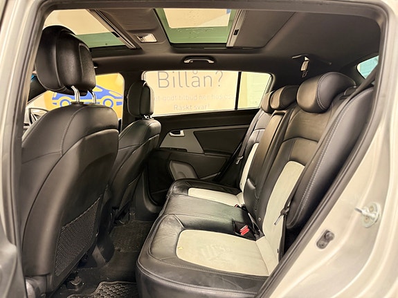 Kia Sportage 25 of 30