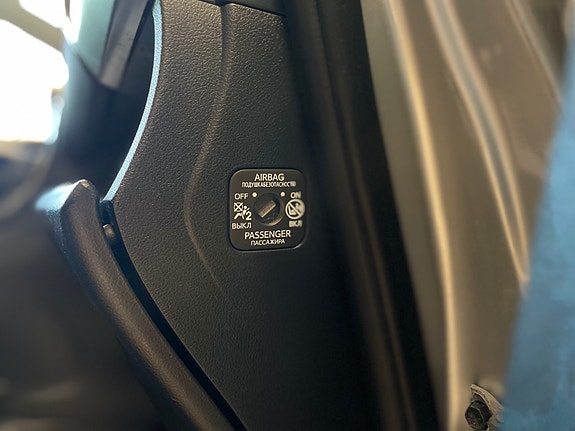 Toyota Verso-S 28 of 30