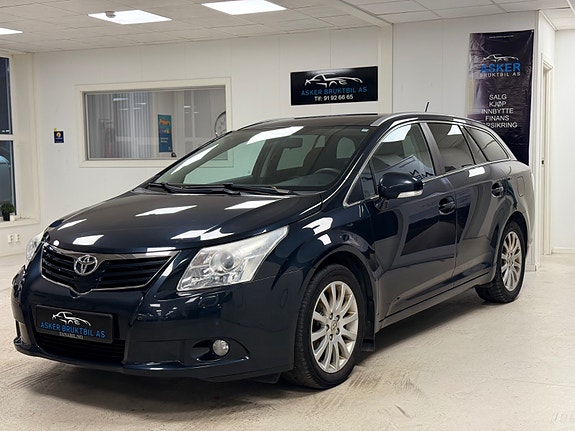 Toyota Avensis 5 of 5
