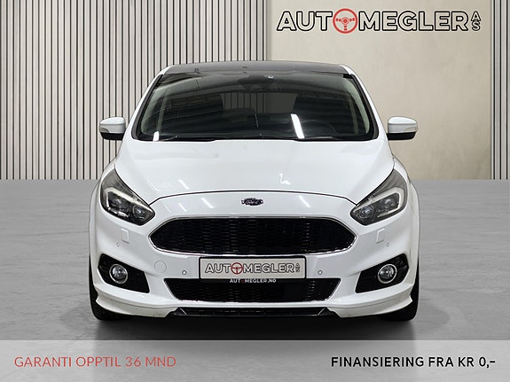 Ford S-MAX 3 of 5