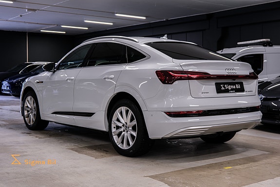 Audi e-tron Sportback 6 of 30