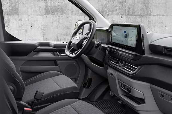 Ford E-Transit Custom 320L 24 of 25