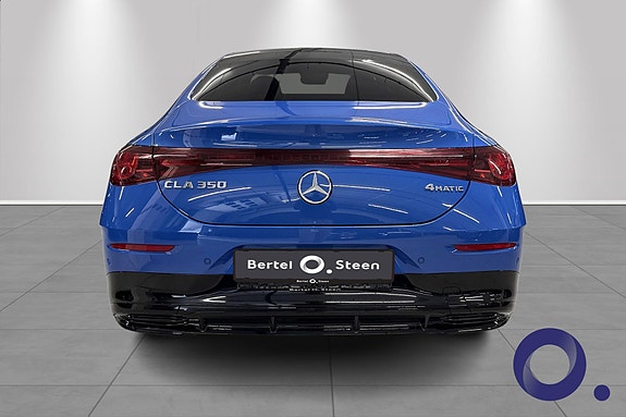 Mercedes-Benz CLA350 7 of 18