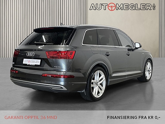 Audi Q7 8 of 27
