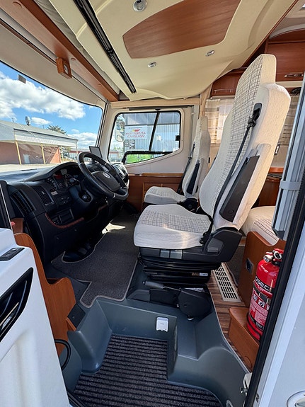 Frankia Luxury Class (i 840) Flott bil/Mye utstyr/Bør sees. 3,0 aut. 28 of 30