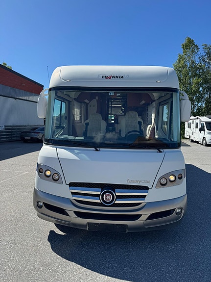 Frankia Luxury Class (i 840) Flott bil/Mye utstyr/Bør sees. 3,0 aut. 2 of 30