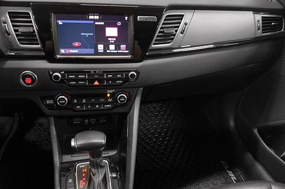 Kia Niro 10 of 16