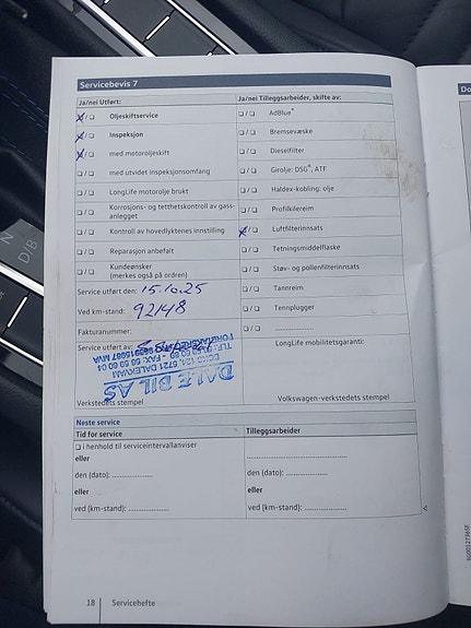 Volkswagen Passat 26 of 26