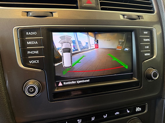 Volkswagen Golf Alltrack 22 of 30