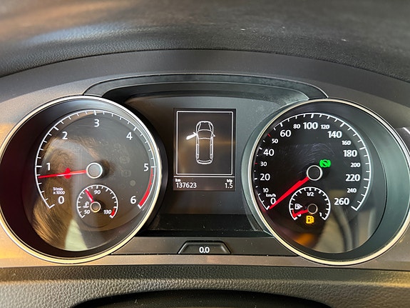 Volkswagen Golf Alltrack 21 of 30