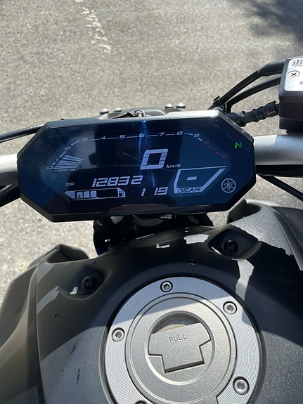 Yamaha MT-07 10 of 23