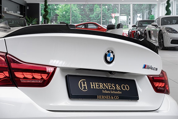BMW M4 13 of 30