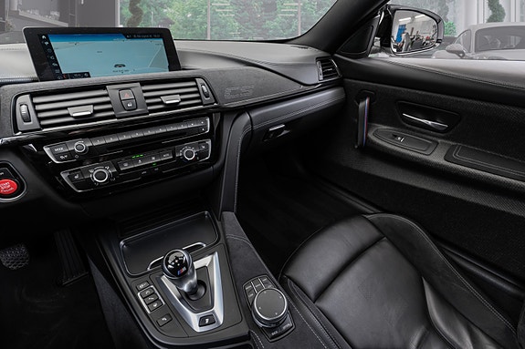 BMW M4 29 of 30