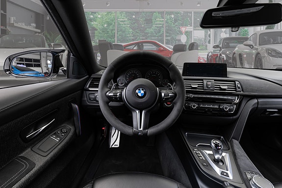 BMW M4 21 of 30