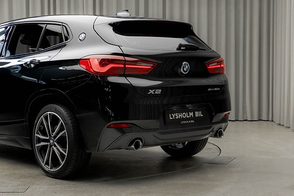 BMW X2 7 of 28