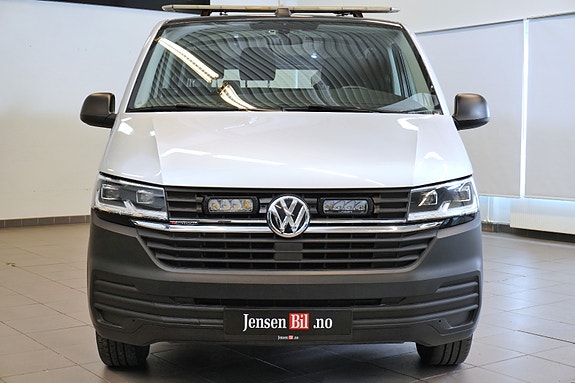 Volkswagen Transporter 2 of 5