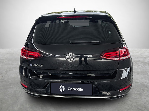 Volkswagen e-Golf VII 4 of 24