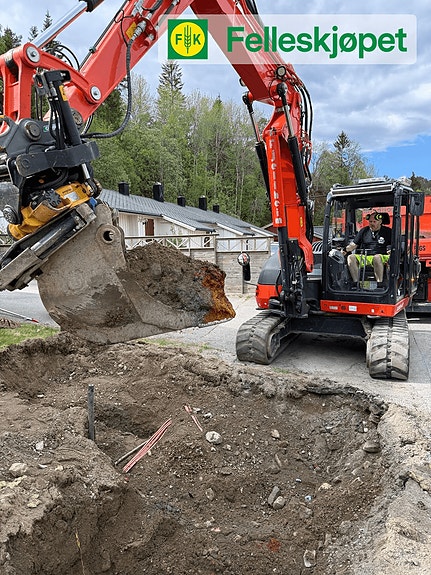 Kubota KX080-4q2 8 of 10