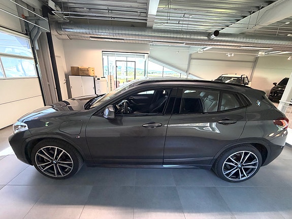BMW X2 3 of 5