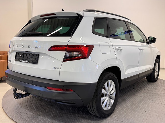 Skoda Karoq 3 of 5