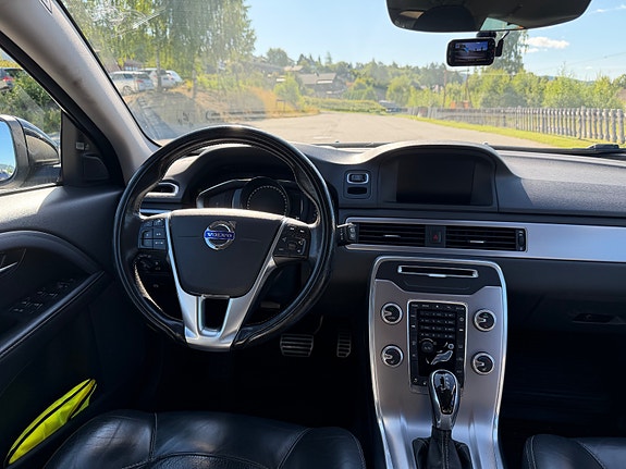 Volvo V70 15 of 20