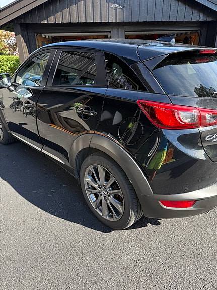 Mazda CX-3 12 of 15