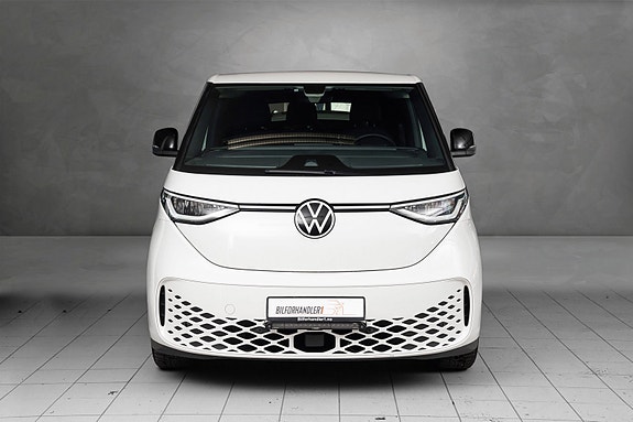 Volkswagen ID. Buzz 2 of 5