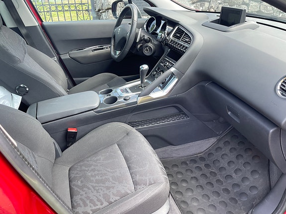 Peugeot 3008 12 of 18