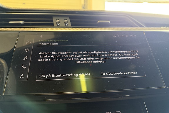 Audi e-tron Sportback 11 of 18