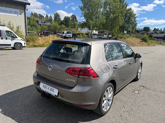 Volkswagen Golf VII 7 of 18