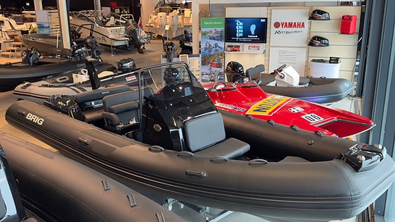BRIG EAGLE 6 BLACK EDITION M/YAMAHA 150 HK  VMAX - Ta kontakt - Spekk et. ønske 5 of 5