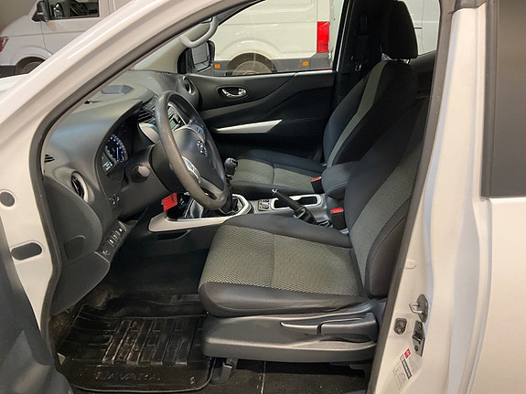 Nissan Navara 5 of 5
