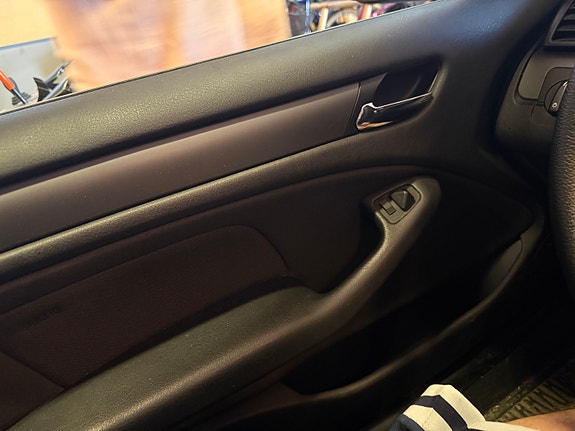 BMW 316i 12 of 14