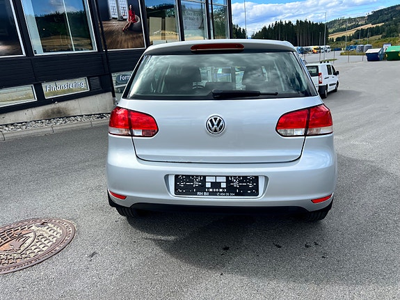 Volkswagen Golf VI 4 of 5