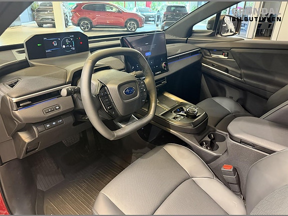 Subaru Solterra 7 of 10