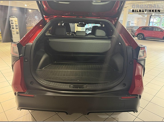 Subaru Solterra 4 of 10