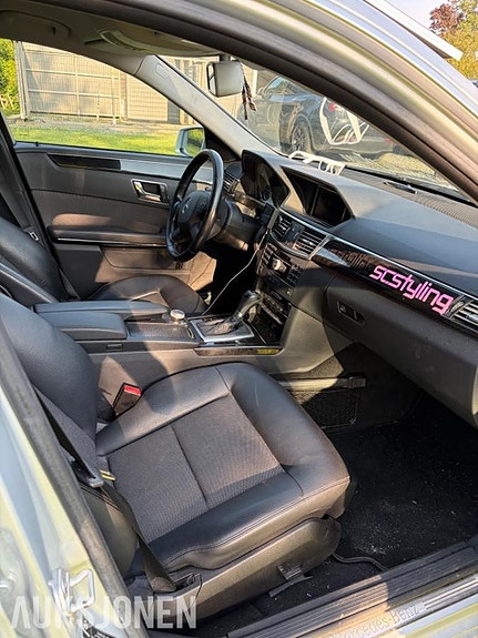 Mercedes-Benz E-Klasse 5 of 15