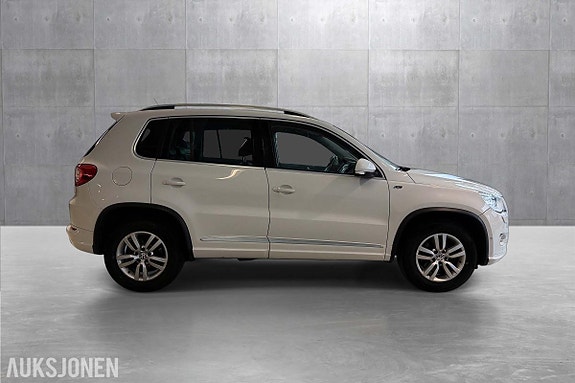 Volkswagen Tiguan 6 of 21