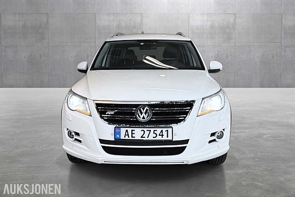 Volkswagen Tiguan 8 of 21