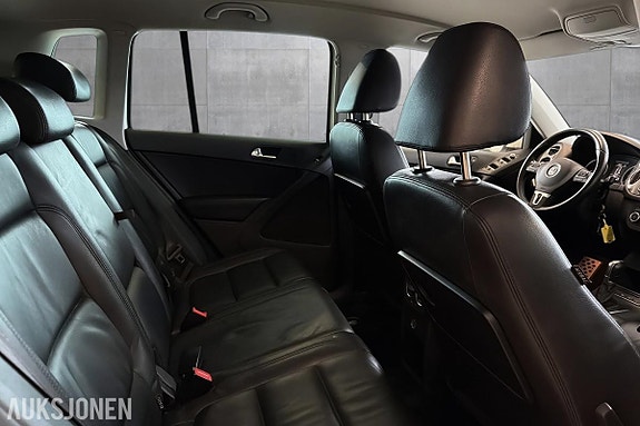 Volkswagen Tiguan 18 of 21