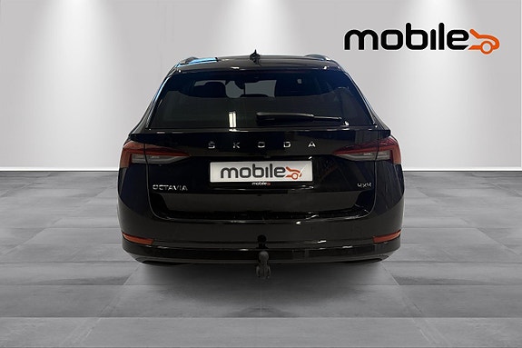 Skoda Octavia 4 of 5