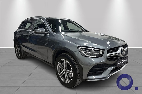 Mercedes-Benz GLC300 e 8 of 18