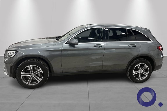 Mercedes-Benz GLC300 e 3 of 18