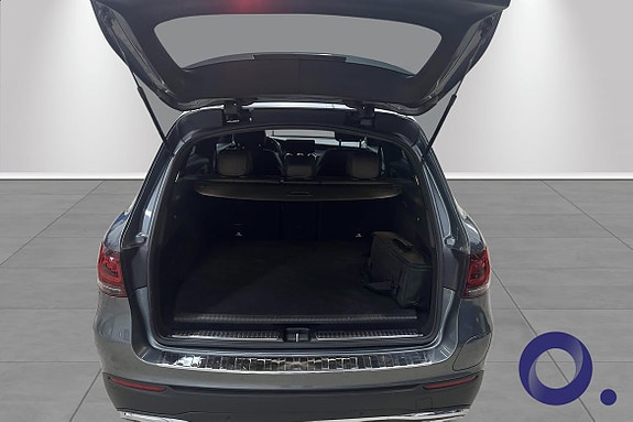 Mercedes-Benz GLC300 e 5 of 18