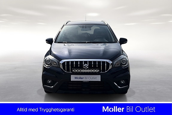 Suzuki SX4 S-Cross 2 of 5