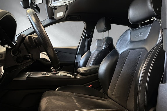 Audi Q7 21 of 30