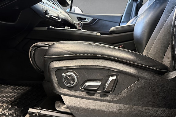 Audi Q7 23 of 30