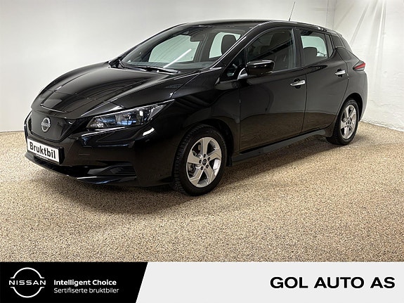 Nissan Leaf 3 of 24